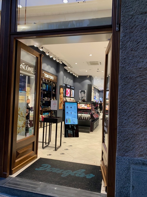 pujčovna LED panelů